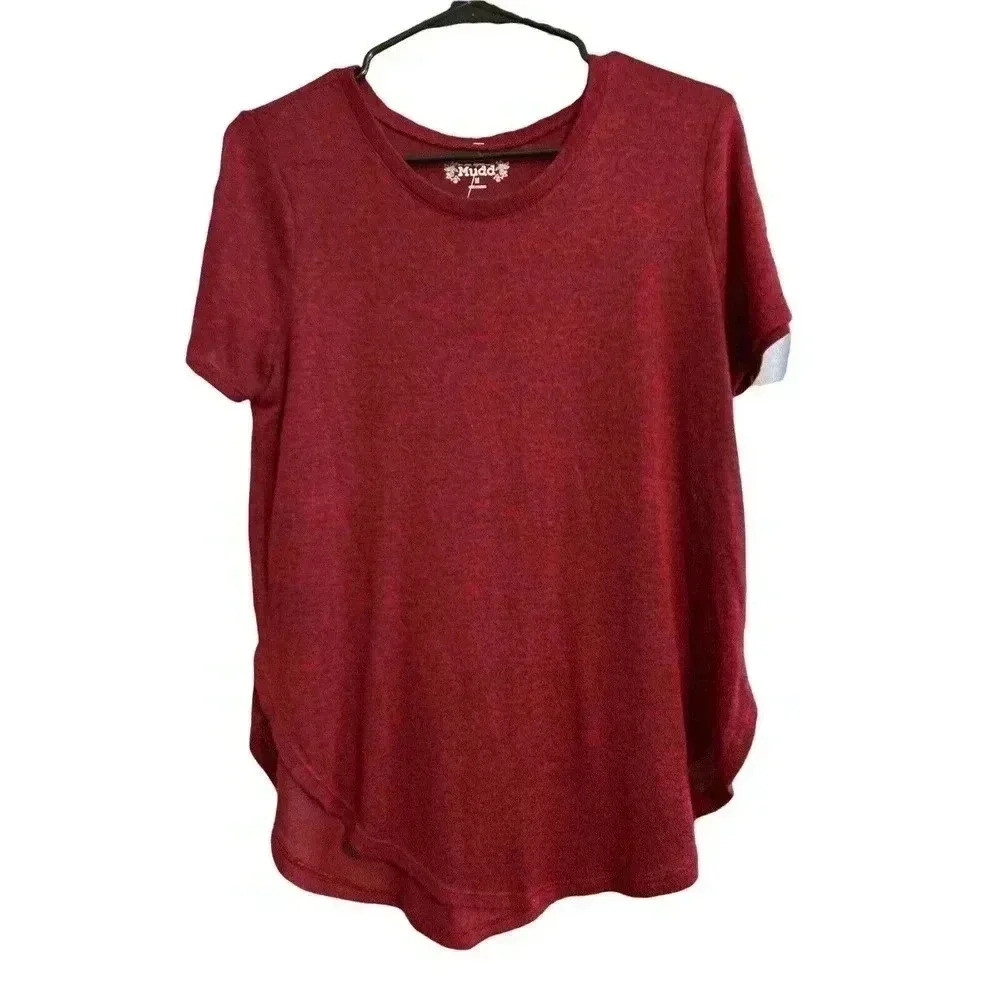 MUDD SIZE MEDIUM BURGUNDY LIGHT SWEATER